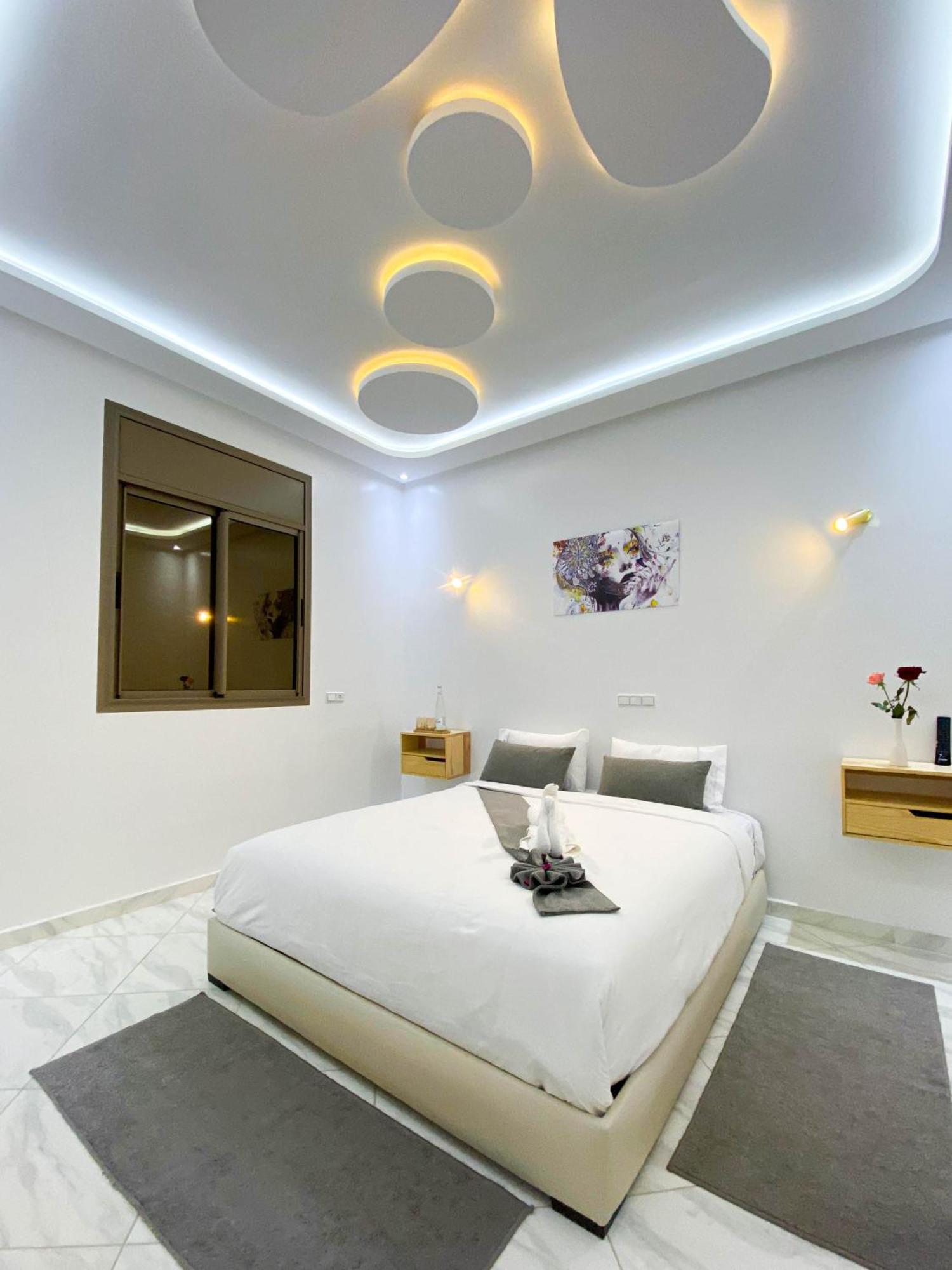 Hotel Apartment America 다클라 외부 사진