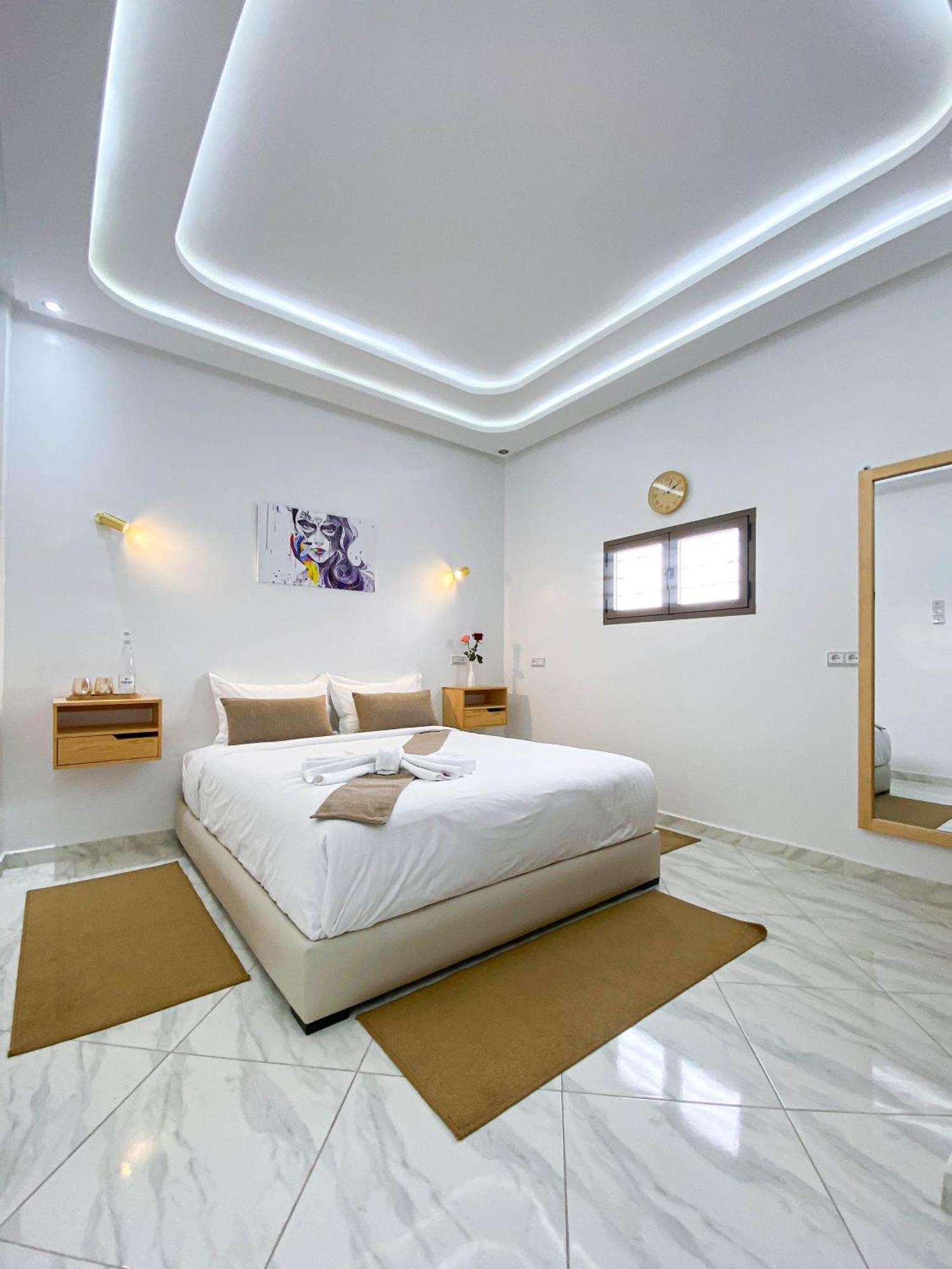 Hotel Apartment America 다클라 외부 사진